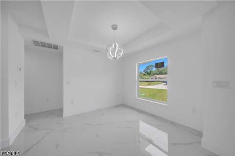 1023 Pilgrim St E, Lehigh Acres FL - photo 12 of 38