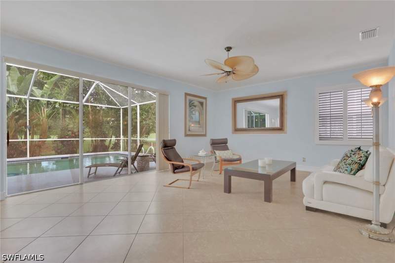 5 bedroom SingleFamilyResidence at 2356 Heritage Greens Dr, Heritage Greens, Naples — photo 4
