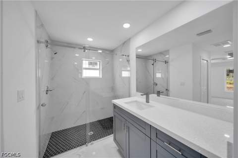 1021 Pilgrim St E, Lehigh Acres FL - photo 17 of 39