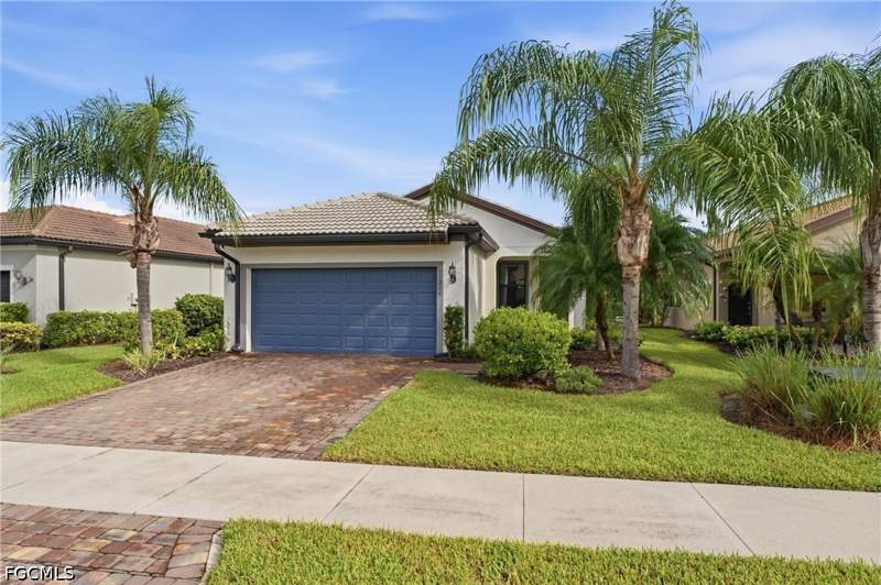 2 bedroom SingleFamilyResidence at 11244 Carlingford Rd, Bridgetown, Fort Myers — photo 2