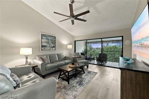 269 Deerwood Cir 14, Naples FL - photo 12 of 33