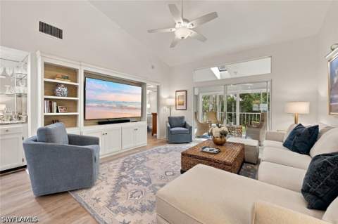 470 Country Hollow Ct I204, Naples FL - photo 8 of 38