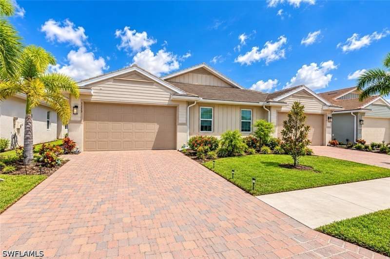 2 bedroom Attached at 1113 Rolling Brook Ln, Enbrook, Naples — photo 2