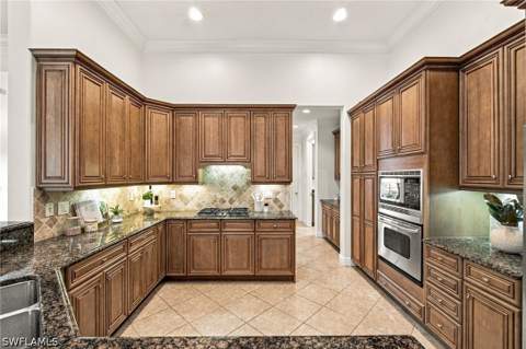 8435 Sedonia Cir, Estero FL - photo 8 of 29