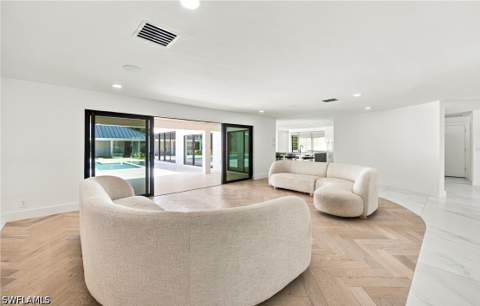 620 Carica Rd, Naples FL - photo 11 of 39