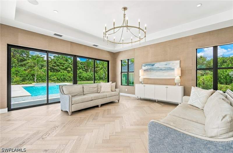 4 bedroom SingleFamilyResidence at 620 Carica Rd, Pine Ridge Estates, Naples — photo 5