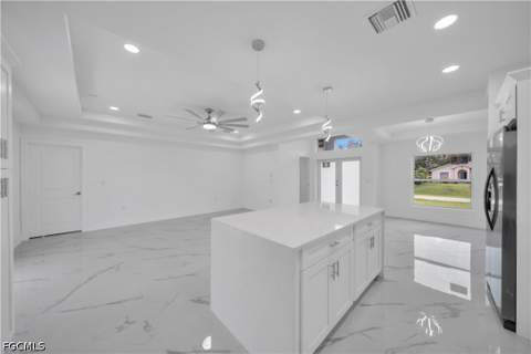 1025 Pilgrim St E, Lehigh Acres FL - photo 6 of 38
