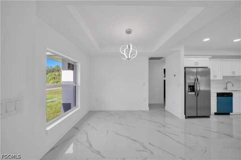 1025 Pilgrim St E, Lehigh Acres FL - photo 7 of 38