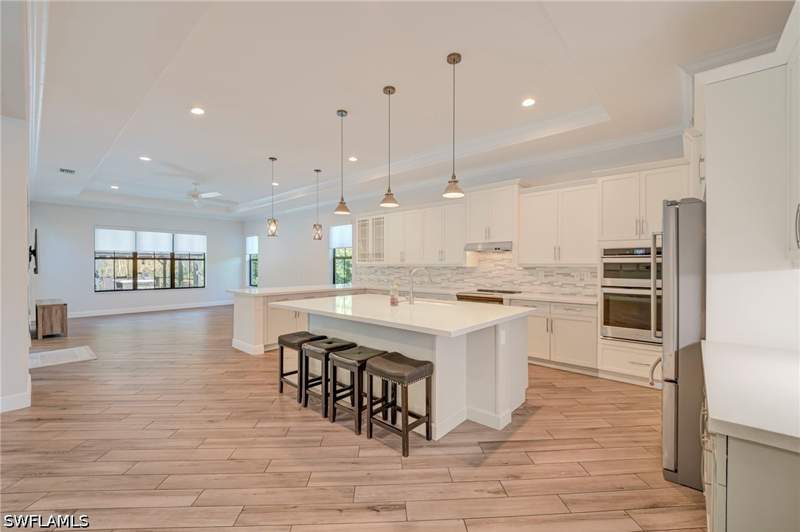 6 bedroom SingleFamilyResidence at 5345 Allen Pl, Maple Ridge Reserve, Ave Maria — photo 5