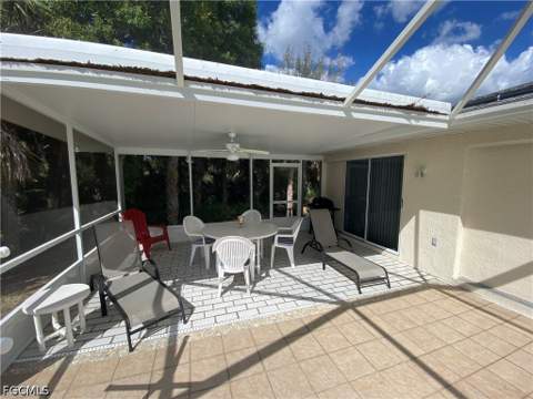 407 Plumosa Ave, Lehigh Acres FL - photo 11 of 18