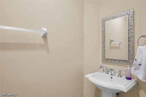1418 Borghese Ln 201, Naples FL - photo 16 of 44