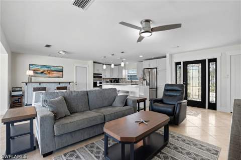 35 Fairview Blvd, Fort Myers Beach FL - photo 9 of 46