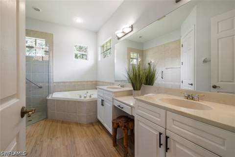 6840 Bent Grass Dr, Naples FL - photo 21 of 47