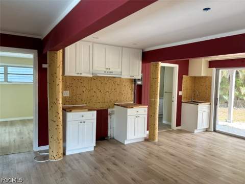 10925 Russell Rd, Bokeelia FL - photo 14 of 15