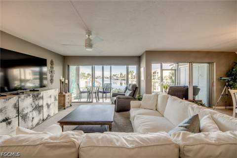 1941 Beach Pkwy 111, Cape Coral FL - photo 8 of 50