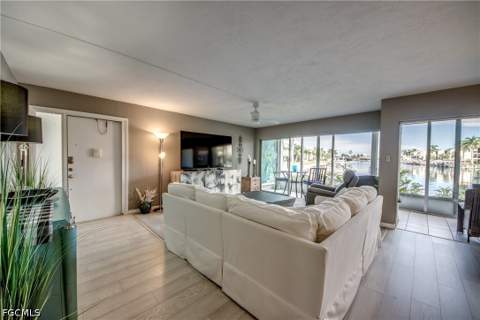 1941 Beach Pkwy 111, Cape Coral FL - photo 9 of 50