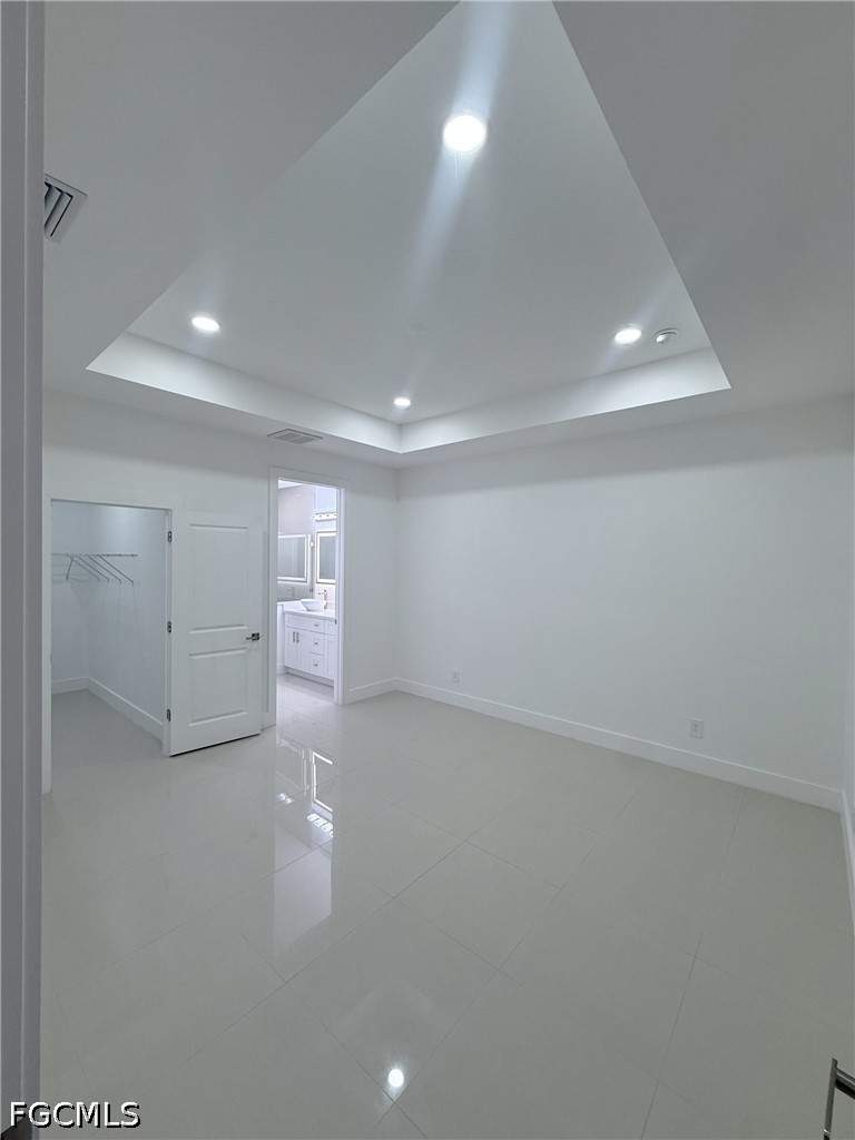 3 bedroom SingleFamilyResidence at 475 Lenox Ave, Lehigh Acres, Lehigh Acres — photo 4
