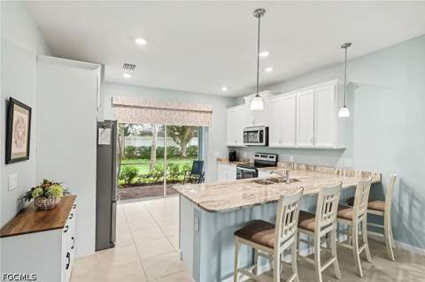 2107 Summersweet Dr, Alva FL - photo 14 of 57