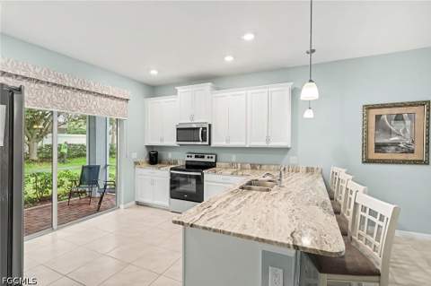 2107 Summersweet Dr, Alva FL - photo 16 of 57