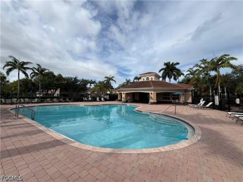 17533 Laurel Grove Ct, Fort Myers FL - photo 10 of 42
