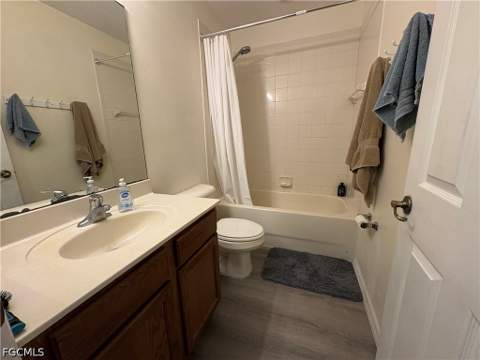 17533 Laurel Grove Ct, Fort Myers FL - photo 13 of 42