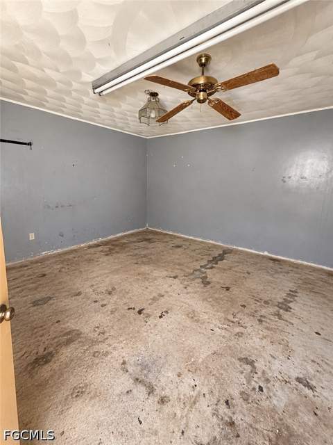 8180 Breeze Dr, North Fort Myers FL - photo 15 of 18