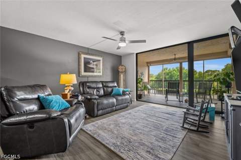 2069 W Lakeview Blvd 5, North Fort Myers FL - photo 10 of 29