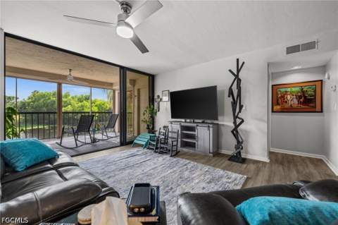 2069 W Lakeview Blvd 5, North Fort Myers FL - photo 11 of 29