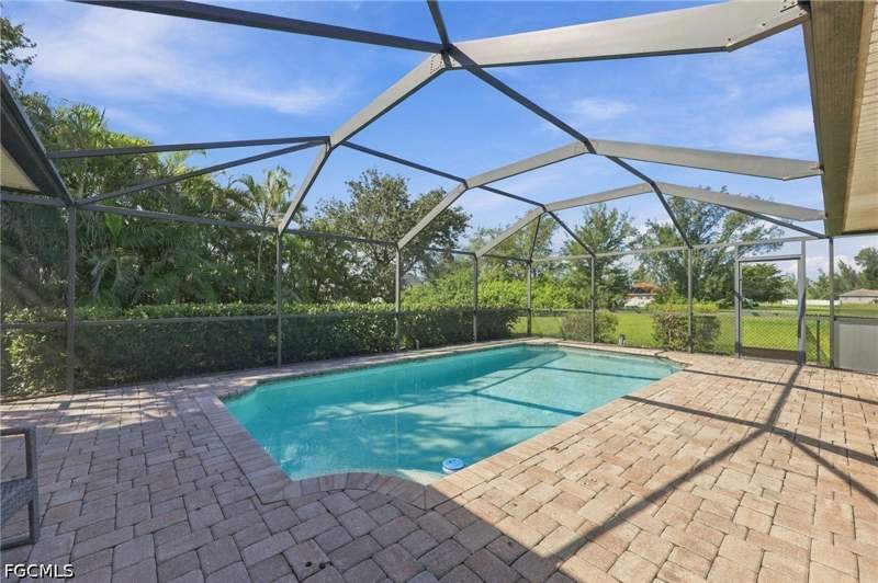 4 bedroom SingleFamilyResidence at 4206 NW 20th Ter, Cape Coral, Cape Coral — photo 2