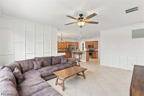 2446 Heydon Cir E, Naples FL - photo 12 of 49