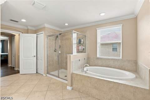 2446 Heydon Cir E, Naples FL - photo 24 of 49