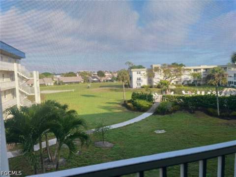 6220 Augusta Dr 301, Fort Myers FL - photo 14 of 38
