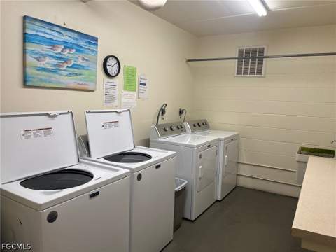 6220 Augusta Dr 301, Fort Myers FL - photo 15 of 38