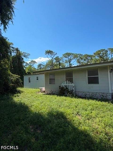 18341 Wayne Dr, North Fort Myers FL - photo 10 of 12