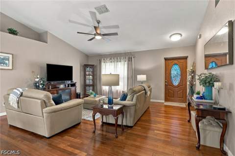 1131 NW 28th Pl, Cape Coral FL - photo 10 of 28