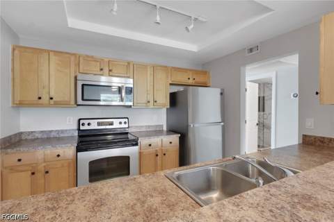3322 N Key Dr 3, North Fort Myers FL - photo 6 of 27