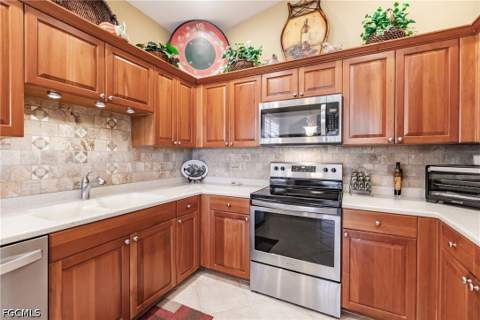 3011 Meandering Way 202, Fort Myers FL - photo 21 of 50