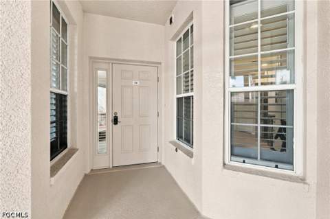 9160 Southmont Cv 101, Fort Myers FL - photo 6 of 68