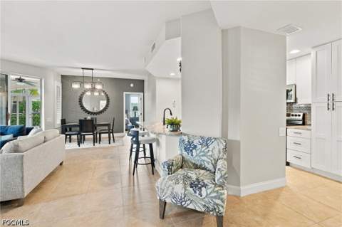 9160 Southmont Cv 101, Fort Myers FL - photo 8 of 68