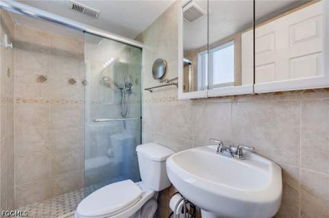 12630 Kenwood Ln B, Fort Myers FL - photo 20 of 34