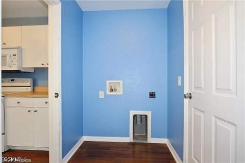 548 Aspen Ave S, Lehigh Acres FL - photo 6 of 12