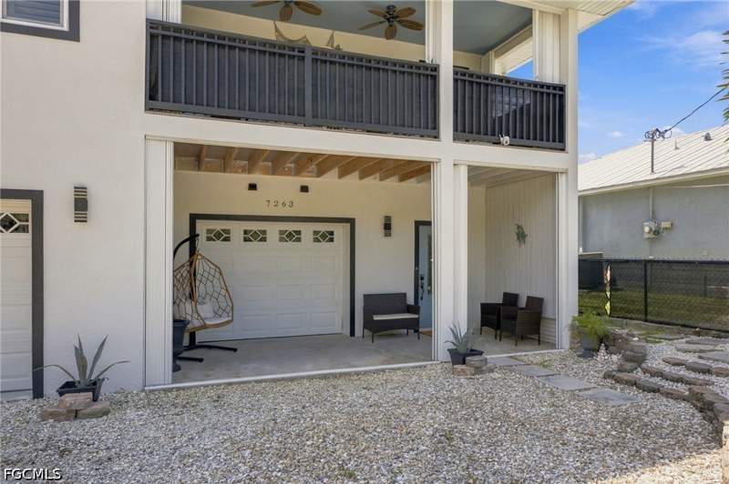2 bedroom SingleFamilyResidence at 7263 Hibiscus Ave, Sundiet Village, Bokeelia — photo 2
