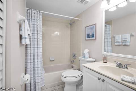 3675 Amberly Cir C207, Naples FL - photo 8 of 34
