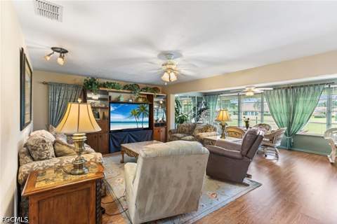 5767 Arvine Cir, Fort Myers FL - photo 14 of 27