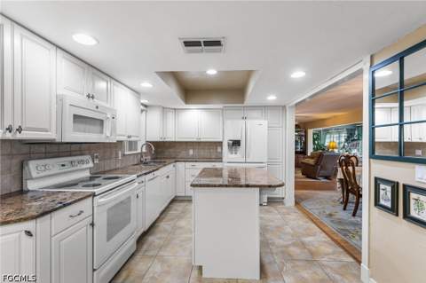 5767 Arvine Cir, Fort Myers FL - photo 17 of 27