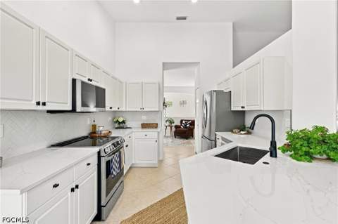 15130 Royal Windsor Ln 1601, Fort Myers FL - photo 10 of 41