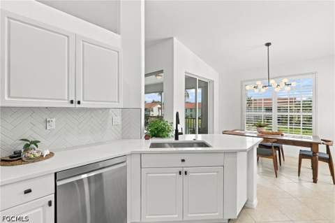 15130 Royal Windsor Ln 1601, Fort Myers FL - photo 12 of 41