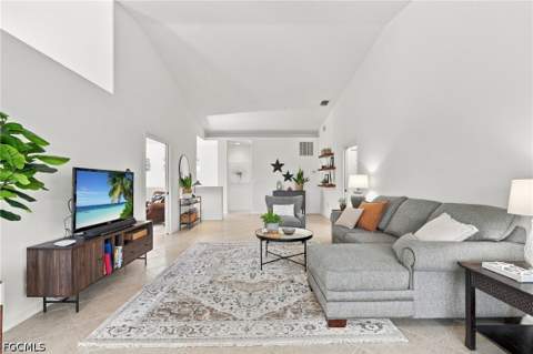 15130 Royal Windsor Ln 1601, Fort Myers FL - photo 7 of 41