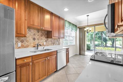 3071 Meandering Way 101, Fort Myers FL - photo 15 of 52