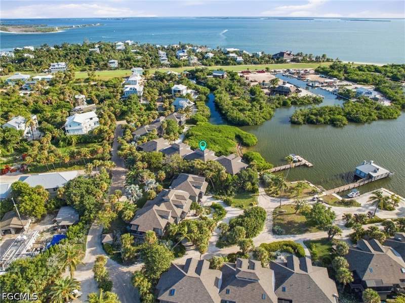 3 bedroom Townhouse at 370 Townhouse Ln 65, Safety Harbor Club, Upper Captiva — photo 3